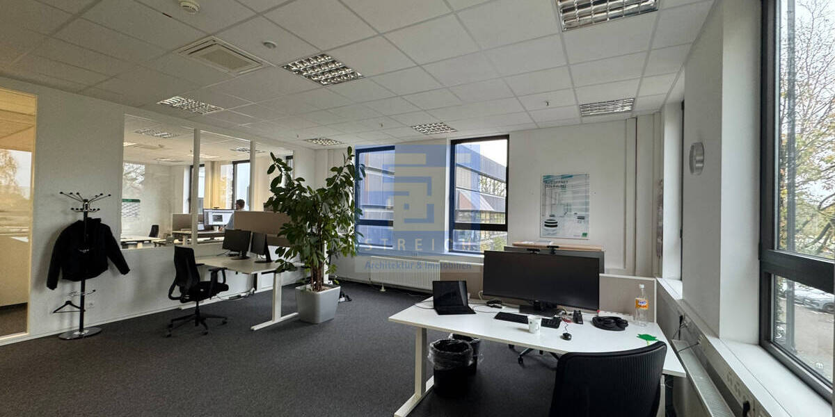 Gewerbeobjekt Bielefeld Sennestadt - 9 Zimmer, 810 m&sup2;, 6.885&euro; | Angebot:25669078