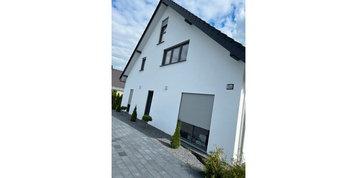 Erdgeschoßwohnung Bad Salzuflen Biemsen-Ahmsen - 3 Zimmer, 121 m&sup2;, 1.460&euro; | Angebot:25720013