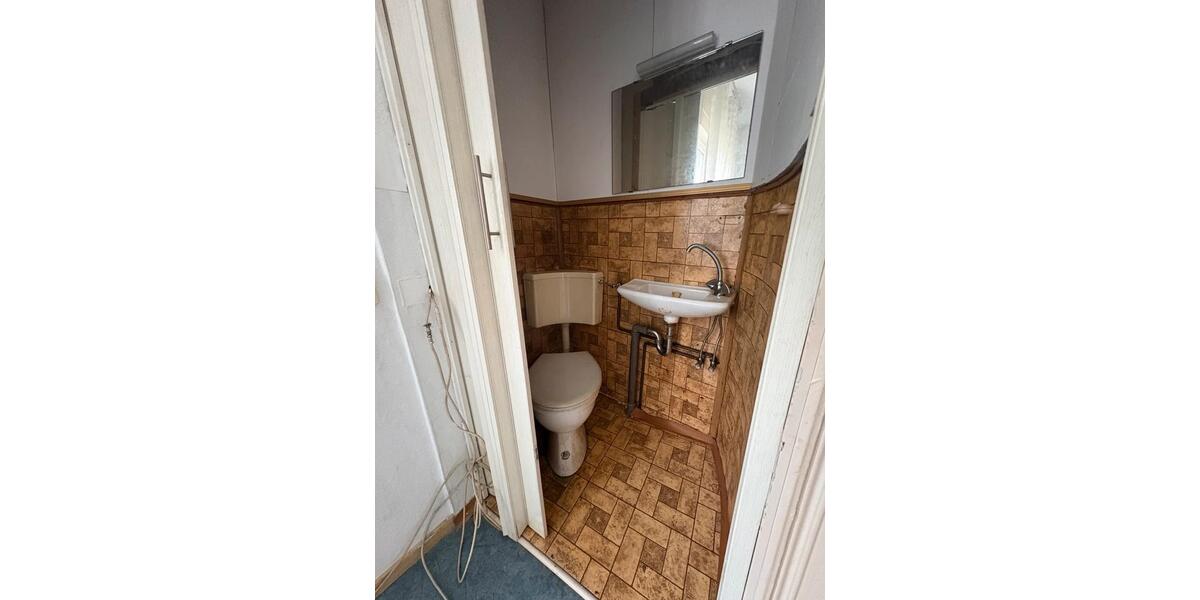 Einfamilienhaus Bünde - 7 Zimmer, 150 m&sup2;, 275.000&euro; | Angebot:27003178