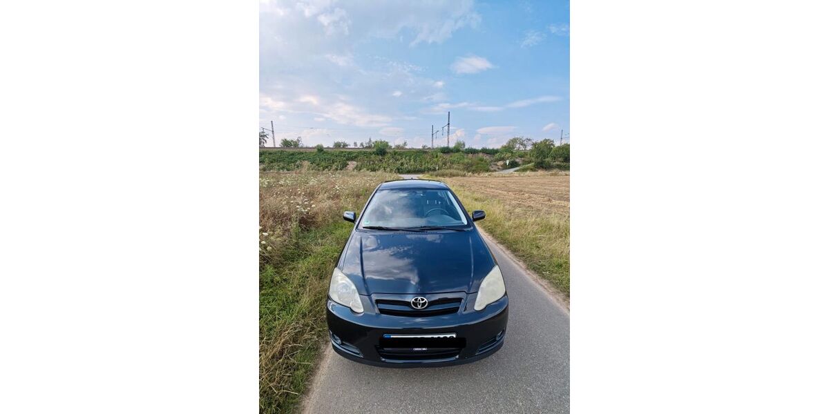 Toyota Corolla 220.000 km 3.500 &euro; Bad Oeynhausen 32549
