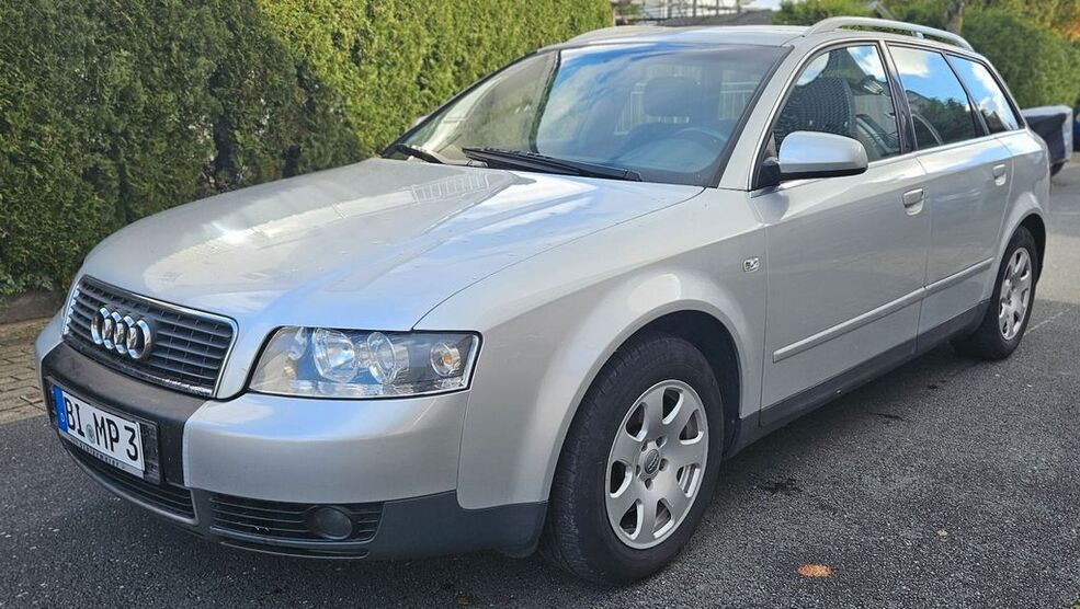 Audi A4 444.000 km 2.950 € Bielefeld 33605