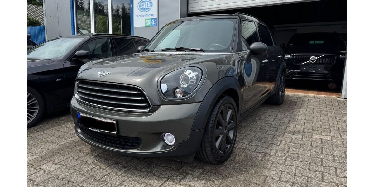 Mini Countryman D (Cooper) 136.000 km 7.999 &euro; Bielefeld 33609