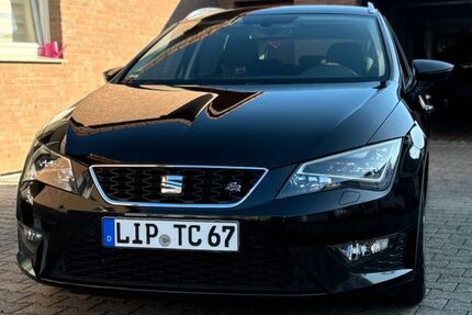 Seat Leon 189.911 km 9.999 &euro; Detmold 32756