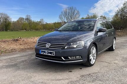 VW Passat 185.000 km 9.999 &euro; Lage 32791