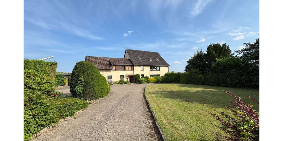 Einfamilienhaus Bad Salzuflen Ehrsen-Breden - 11 Zimmer, 330 m&sup2;, 399.000&euro; | Angebot:26663508