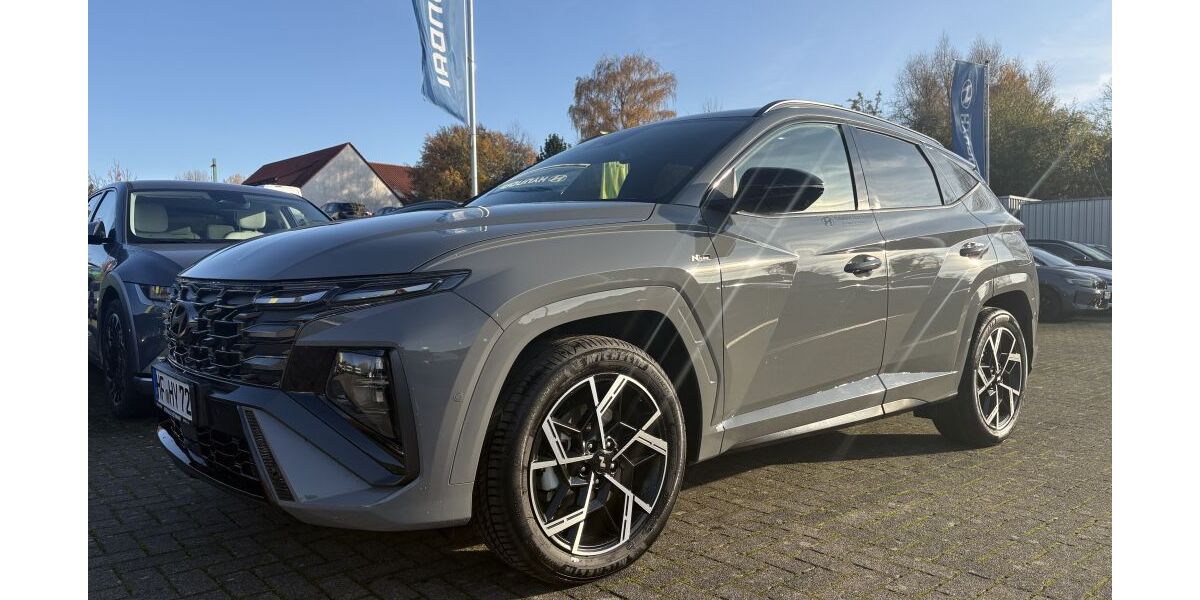 Hyundai TUCSON 6.500 km 43.755 &euro; Herford 32049