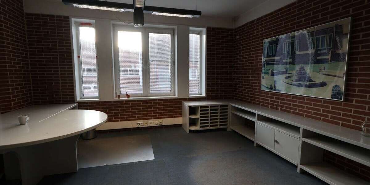 Seltene Gelegenheit: Großes Gewerbeareal mit Halle, Büro und Freifläche (Abriss inkl.) - Grundstück Löhne | Angebot:27254339