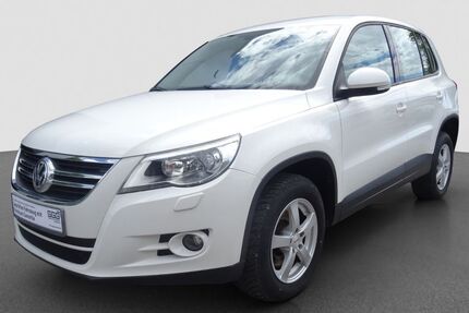 VW Tiguan 119.989 km 7.490 &euro; Löhne 32584