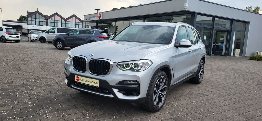 BMW X3 134.000 km 25.980 &euro; Rietberg 33397