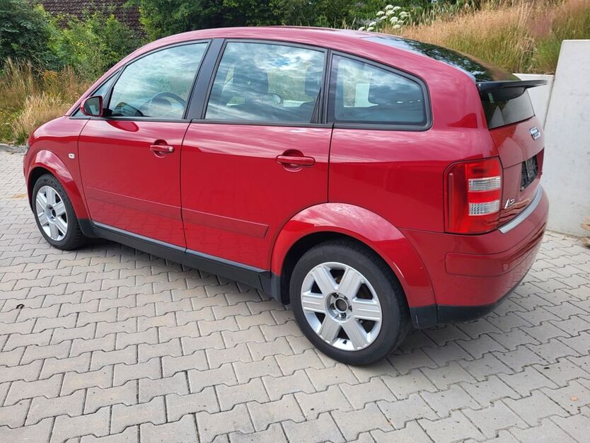 Audi A2 302.000 km 2.600 € Melle 49324