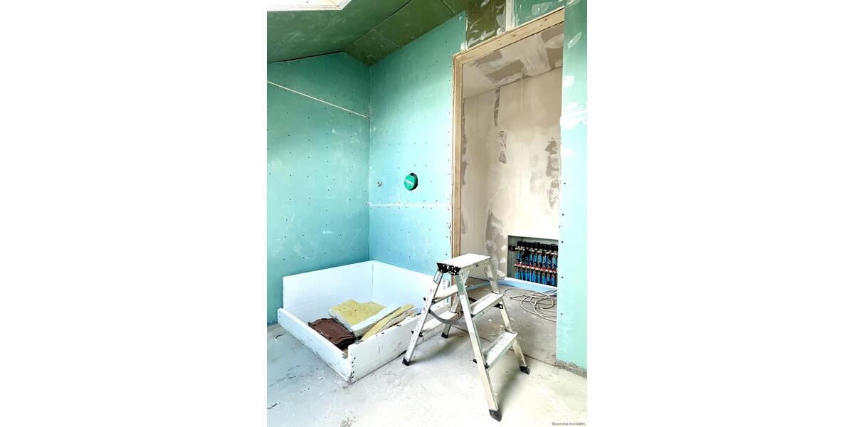 Dachgeschoßwohnung Bielefeld Schildesche - 2 Zimmer, 71 m&sup2;, 1.195&euro; | Angebot:26556858