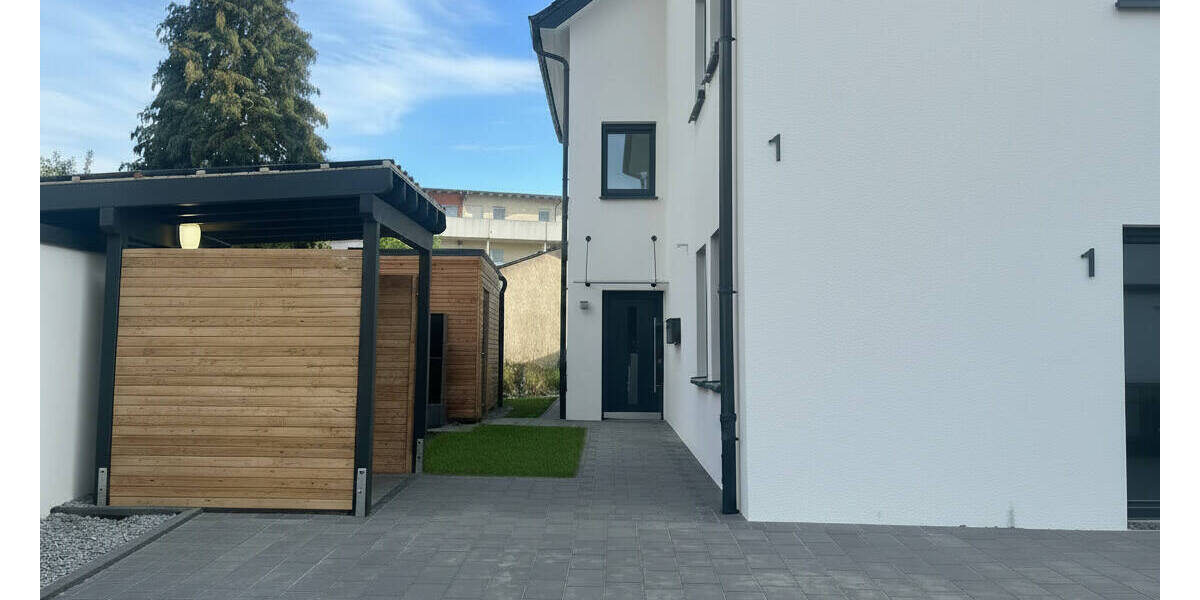 Etagenwohnung Lage - 3 Zimmer, 87 m&sup2;, 1.040&euro; | Angebot:25984587