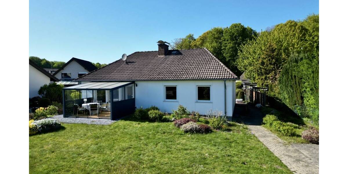 Bungalow Leopoldshöhe / Asemissen Greste - 4 Zimmer, 102 m&sup2;, 239.000&euro; | Angebot:26393256