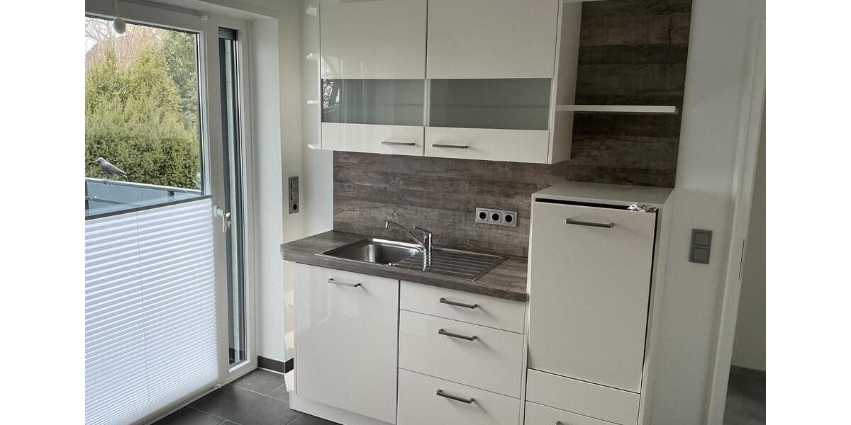 Dachgeschoßwohnung Kirchlengern - 2 Zimmer, 80 m&sup2;, 850&euro; | Angebot:25389692