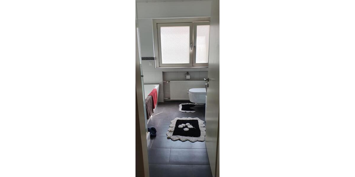 Etagenwohnung Gütersloh Kattenstroth - 3 Zimmer, 100 m&sup2;, 995&euro; | Angebot:25381621