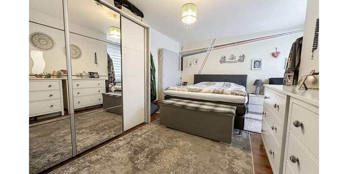 Etagenwohnung Herford Innenstadt - 4 Zimmer, 97 m&sup2;, 170.000&euro; | Angebot:25685772