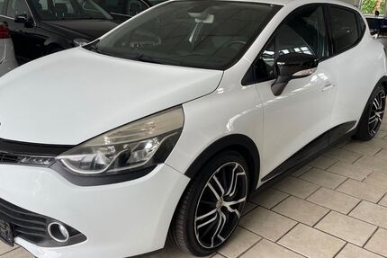 Renault Clio 75.000 km 6.999 € Detmold 32756
