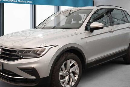 VW Tiguan 44.875 km 30.540 € Bad Salzuflen 32105