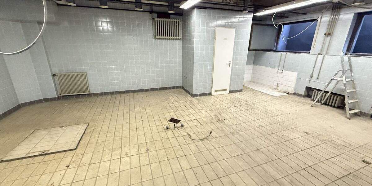 Gewerbeobjekt Bielefeld Innenstadt - 6 Zimmer, 69.000&euro; | Angebot:25140839