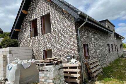 Haus Bad Salzuflen Wüsten - 1 Zimmer, 256 m&sup2;, 220.000&euro; | Angebot:24285291