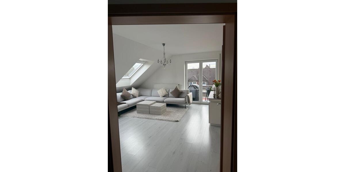 Dachgeschoßwohnung Bad Salzuflen Ehrsen-Breden - 3 Zimmer, 75 m&sup2;, 930&euro; | Angebot:24560342