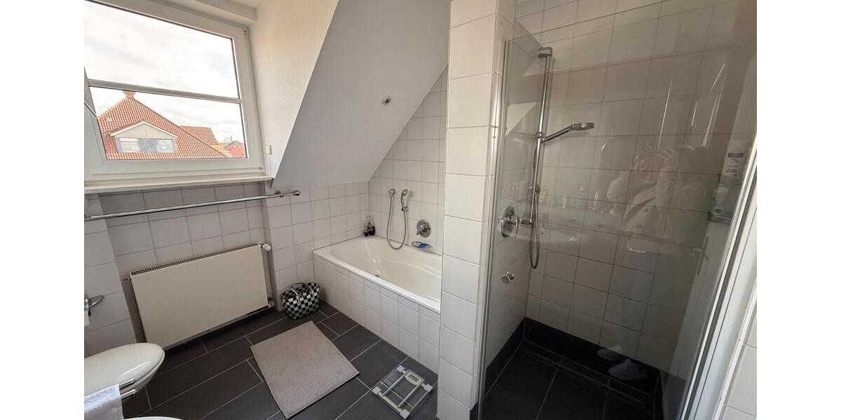 Dachgeschoßwohnung Rheda-Wiedenbrück Wiedenbrück - 4 Zimmer, 113 m&sup2;, 289.000&euro; | Angebot:27024039