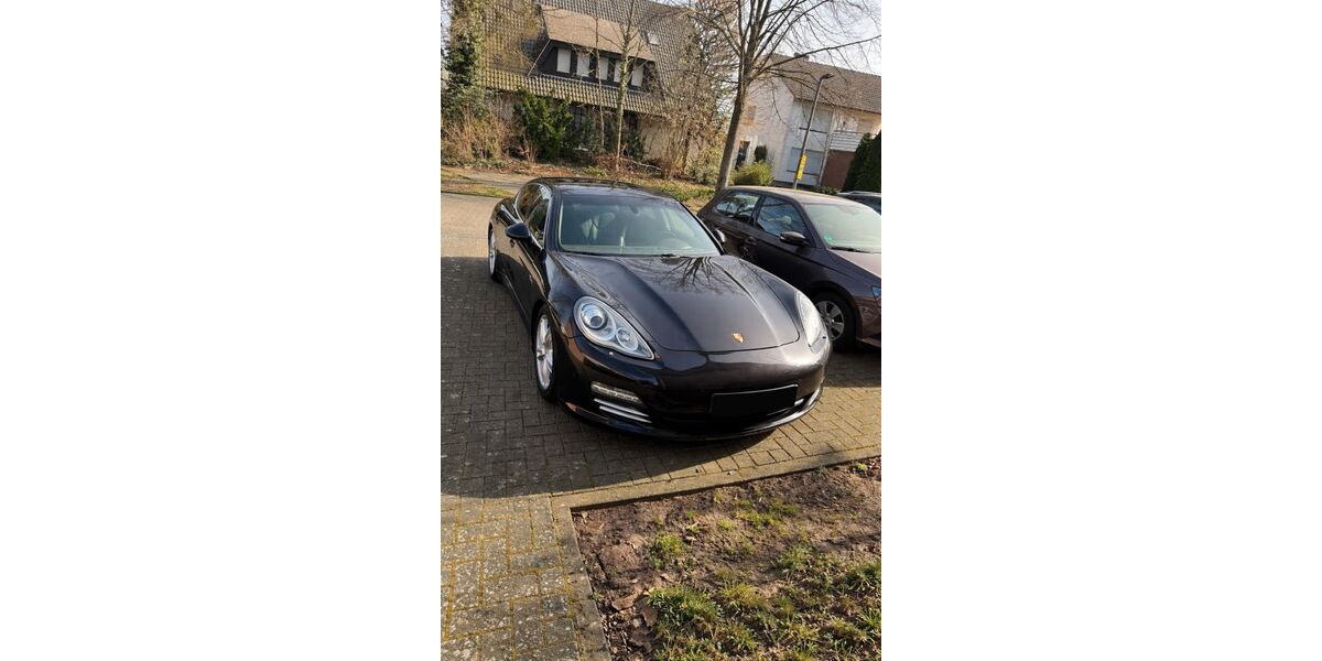 Porsche Panamera 159.000 km 24.880 &euro; Verl 33415