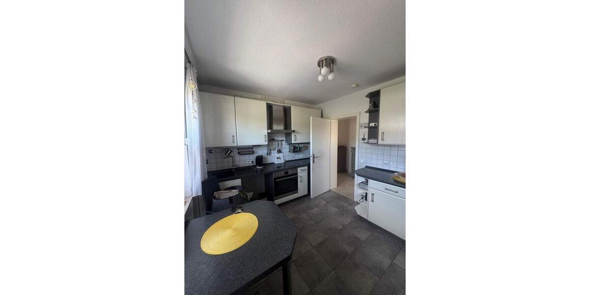 Gepflegte Wohnung mit Charme – großzügig, hell und mit Balkon in begehrter Lage von Brackwede 3 zimmer