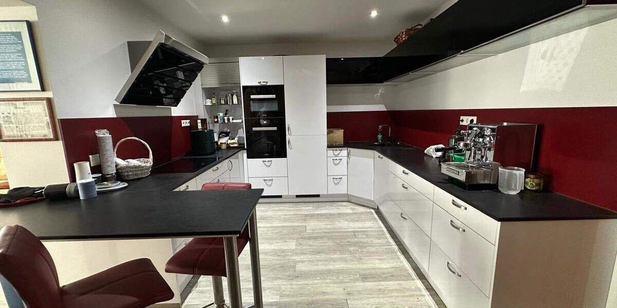 Gewerbeobjekt Detmold Pivitsheide - 9 Zimmer, 685.000&euro; | Angebot:23971879