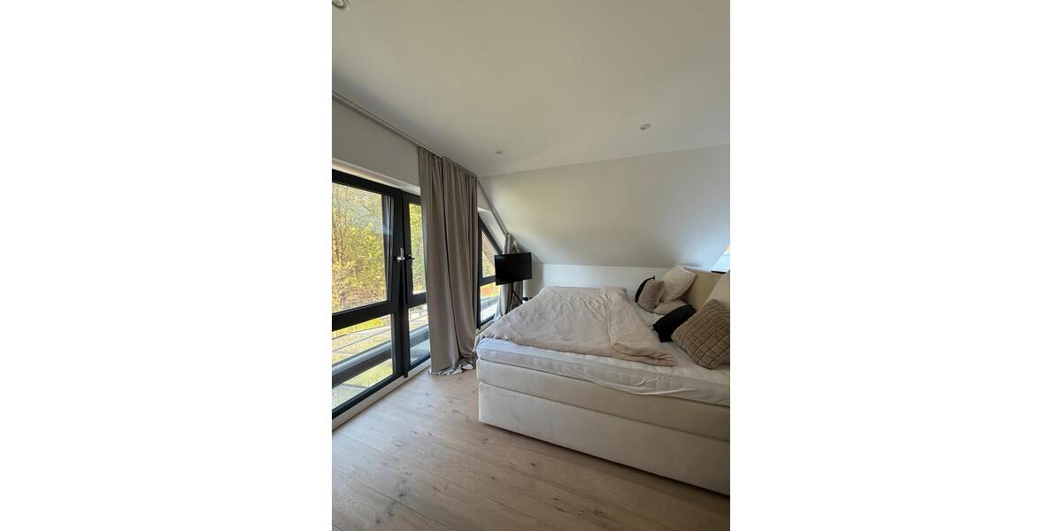 Einfamilienhaus Gütersloh Isselhorst - 11 Zimmer, 295 m&sup2;, 890.000&euro; | Angebot:27028471