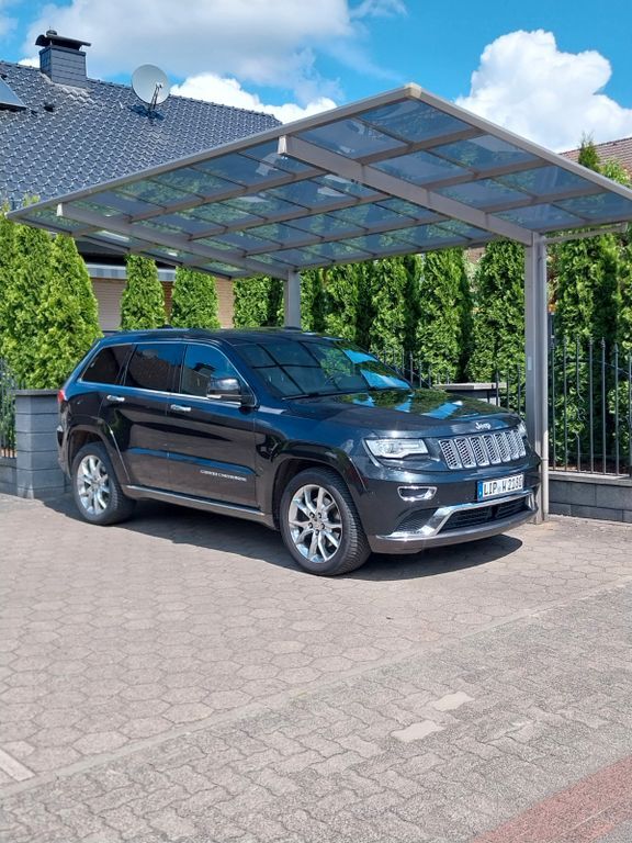 Jeep Grand Cherokee 141.000 km 17.900 € Augustdorf 33832