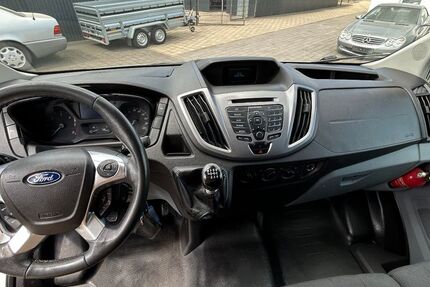 Ford Transit 224.501 km 10.950 &euro; Schloß Holte 33758