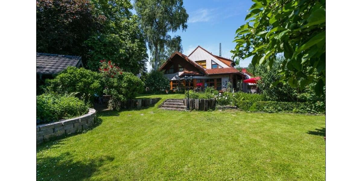 Einfamilienhaus Bielefeld Heepen - 5 Zimmer, 196 m&sup2;, 1.695&euro; | Angebot:25546567