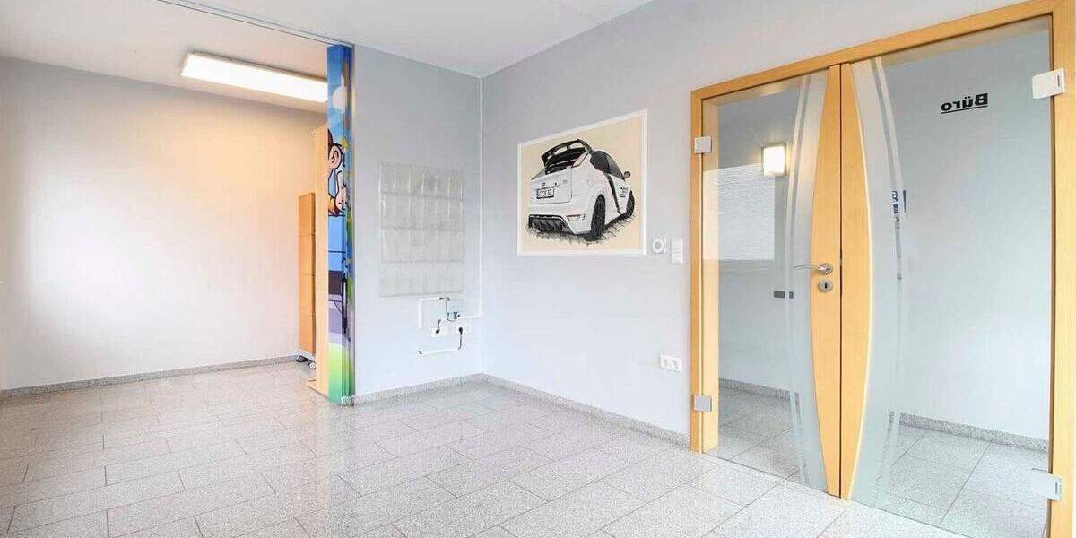 Gewerbeeinheit mit Top-Sichtlage - vielseitig nutzbar & hochwertig ausgestattet zimmer