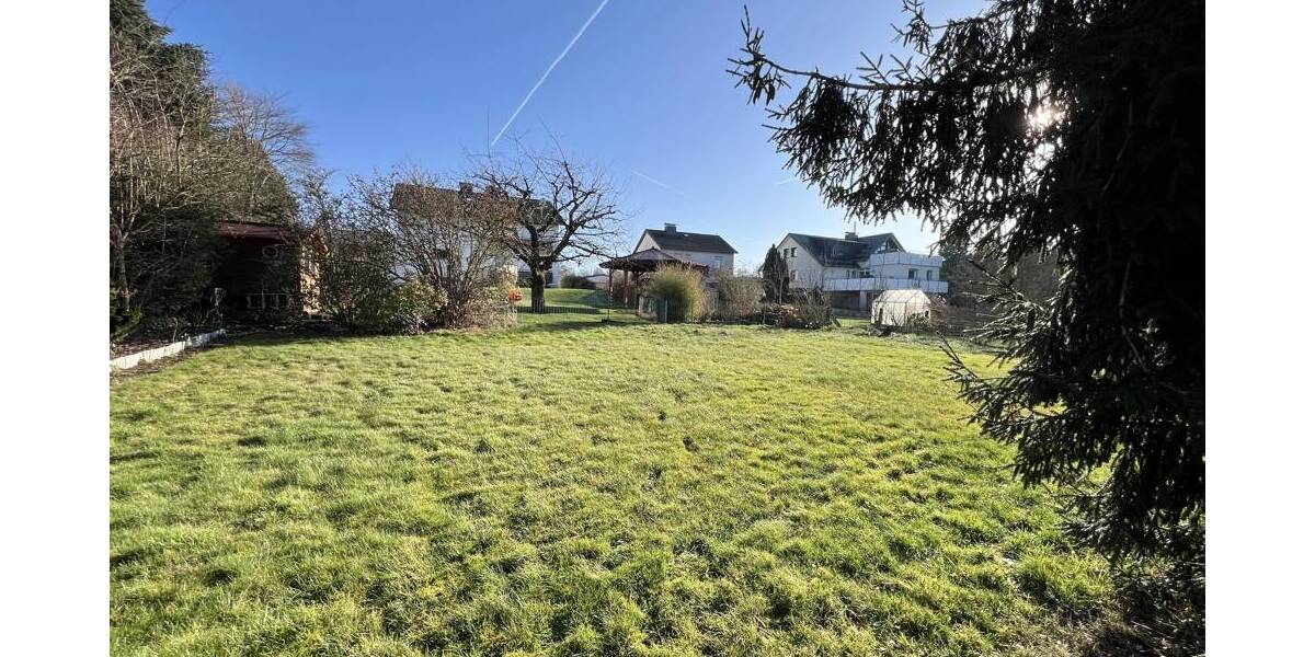 Mehrfamilienhaus, Wohnhaus Detmold Spork-Eichholz - 5 Zimmer, 144 m&sup2;, 229.000&euro; | Angebot:26276580