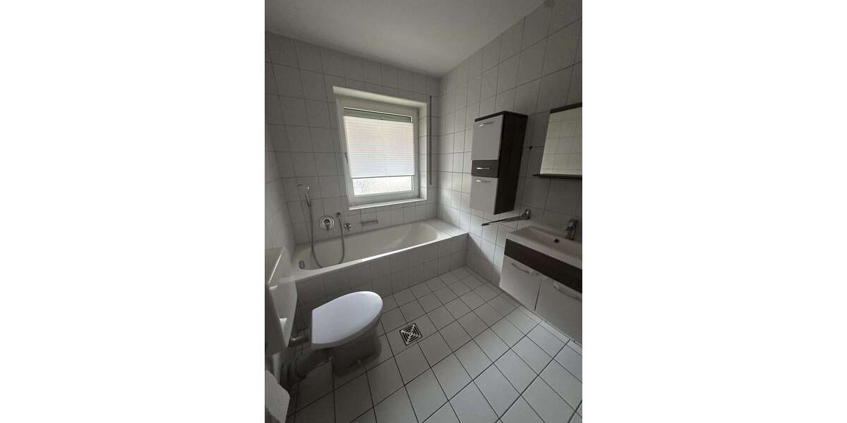 Wohnung zum Mieten in Bad Oeynhausen 850 € 80 m² 3 zimmer