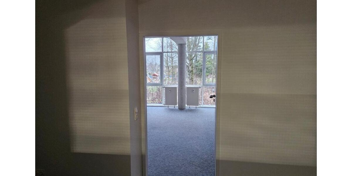 GILDE-Zentrum Detmold: 60 m² Büro mit 3 Räumen – ideal für Ihre Praxis!? zimmer