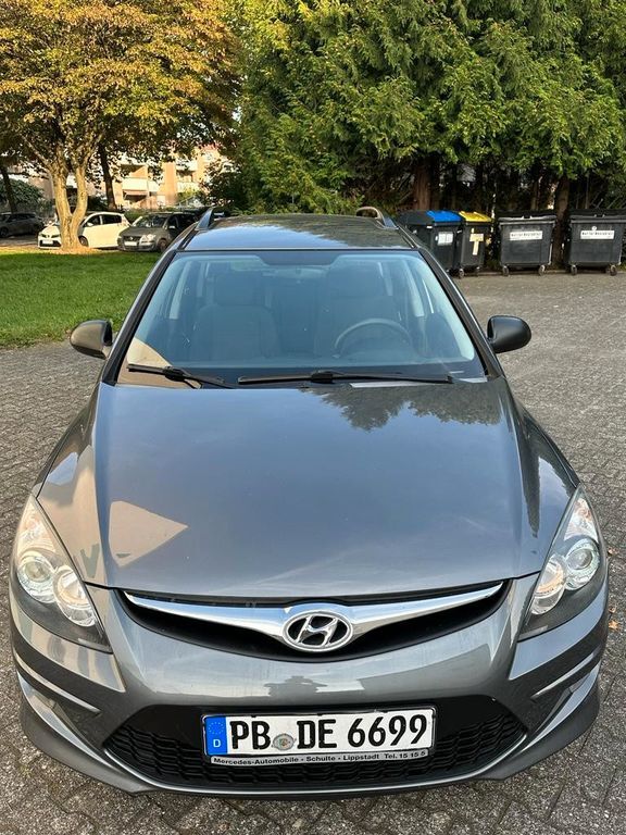 i30
