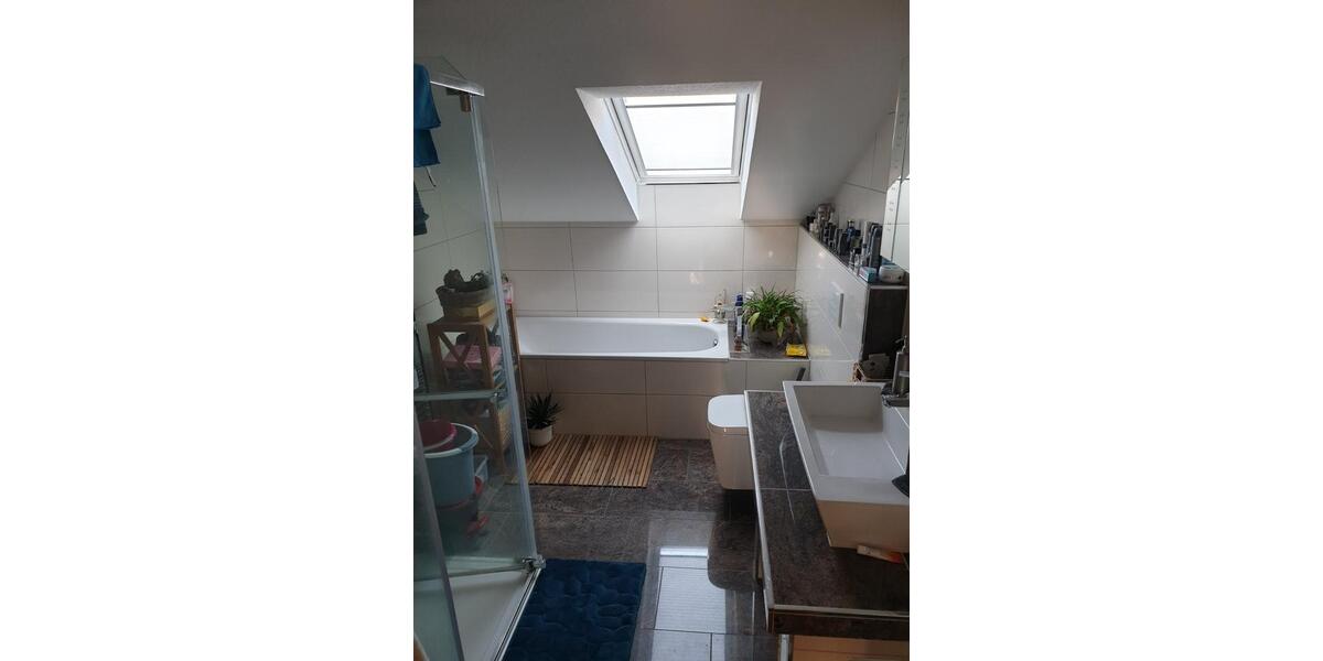 Etagenwohnung Spenge - 3 Zimmer, 90 m&sup2;, 180.000&euro; | Angebot:24811772