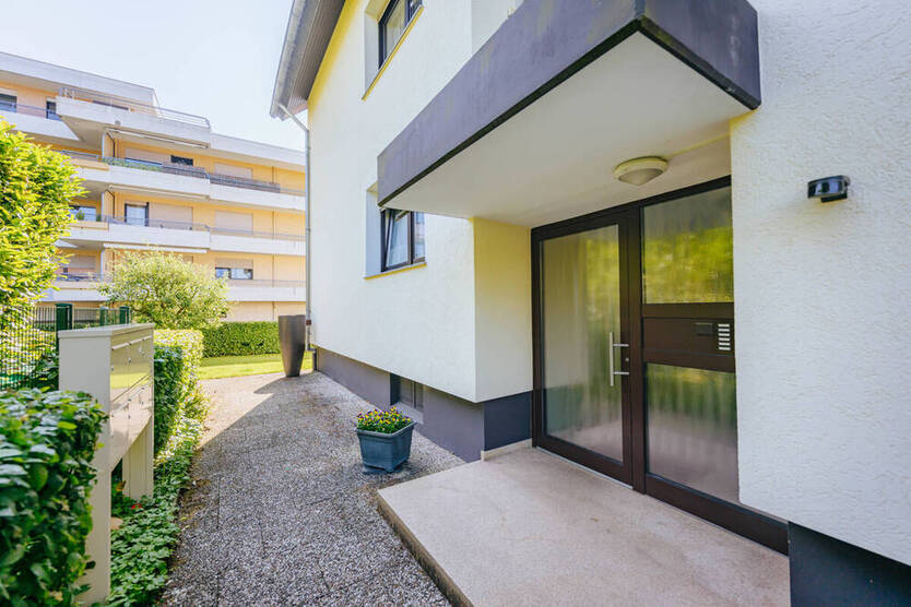Chic, renoviert, energetisch aktuell! 3-Zimmer-Eigentumswohnung mit Balkon