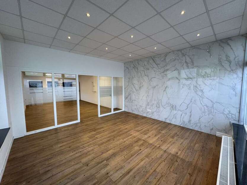 Büro in Paderborn 1.315 € 165 m²