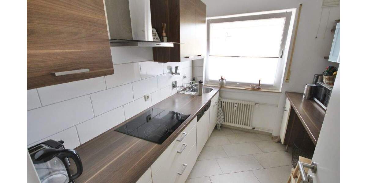 == Attraktive ETW mit Loggia nahe der Universität Bielefeld == 3 zimmer