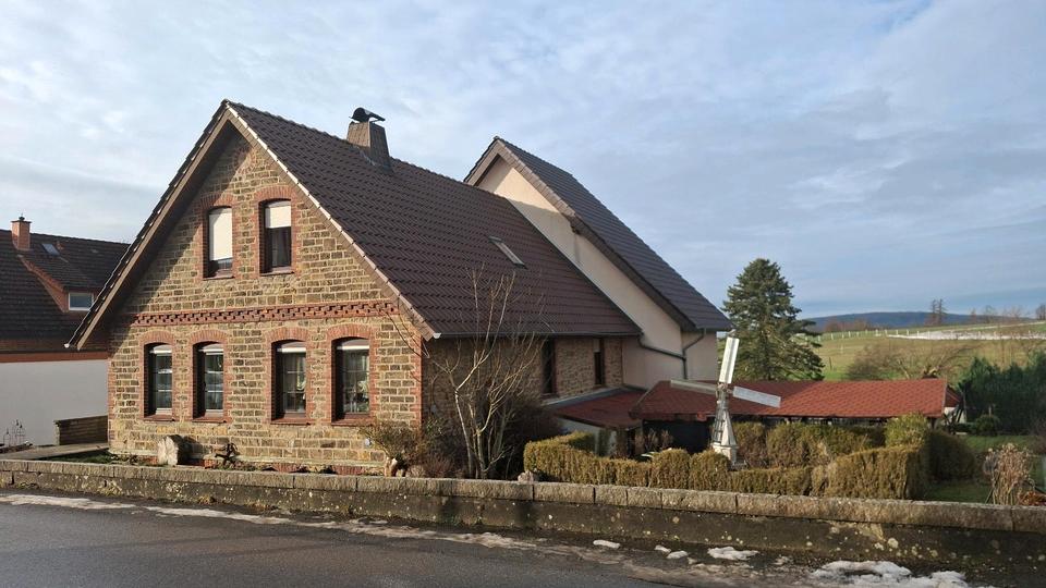Einfamilienhaus Vlotho - 11 Zimmer, 270 m&sup2;, 499.000&euro; | Angebot:26989362