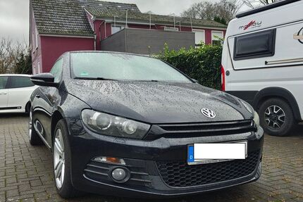 VW Scirocco 124.000 km 8.900 € Steinhagen 33803