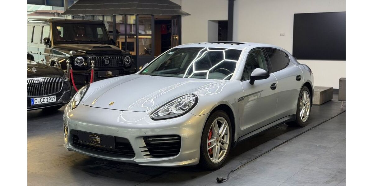 Porsche Panamera 125.283 km 24.490 &euro; Bielefeld 33605