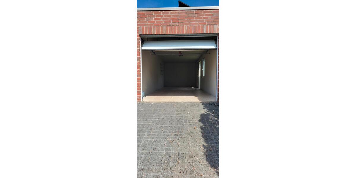 Garagen / Stellplätze Bielefeld Schildesche - 180&euro; | Angebot:26302778