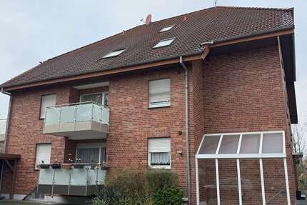 Wohnung zum Kaufen in Schloß Holte-Stukenbrock 150.000 € 63.96 m² 2 zimmer
