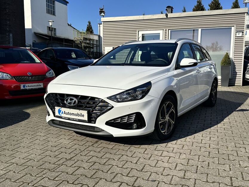 i30
