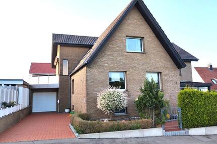 Haus Lage - 8 Zimmer, 190 m&sup2;, 340.000&euro; | Angebot:26699742
