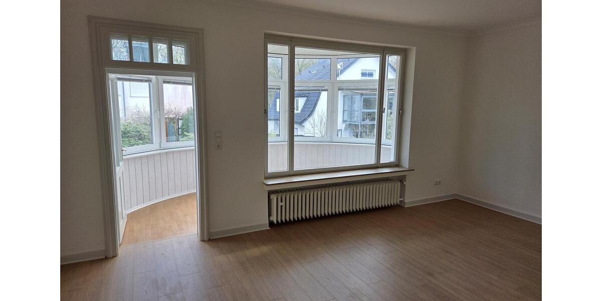 Etagenwohnung Bad Oeynhausen - 3 Zimmer, 100 m&sup2;, 895&euro; | Angebot:26717395